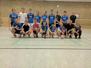 Borker Badminton-Jugend im Testspiel gegen TuS Bönen